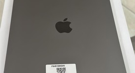 Mint
													Apple iPad Air 5th Gen - Wi-Fi, Gray, 256 GB, A2588, photo 3 of 7