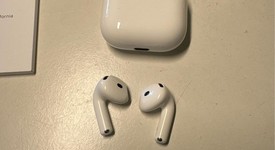Used
													Apple AirPods 4th Gen - Standard, photo 2 of 3