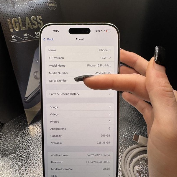 Apple iPhone 16 Pro Max - Verizon, 256 GB, White, A3084