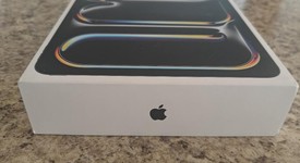 New
													Apple iPad Pro 11" (M4) 2024 - Unlocked, Black, 256 GB, 8 GB, A2837, Standard Glass, photo 3 of 6