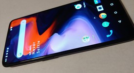 Good
													OnePlus 6 - Unlocked, Jet Black, 64 GB, 6 GB, photo 5 of 10