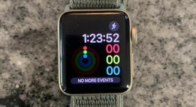 Fair
													Apple Watch Series 2 38mm - Gold, 8 GB, A1757, Aluminum, photo 1 of 10