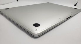 Good
													MacBook Pro 2017 (No Touch Bar) - 13" - I5, Silver, 512 GB, 8 GB, photo 2 of 23