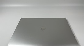 Good
													MacBook Pro 2018 (With Touch Bar) - 15" - I9, Gray, 1 TB, 32 GB, photo 3 of 7