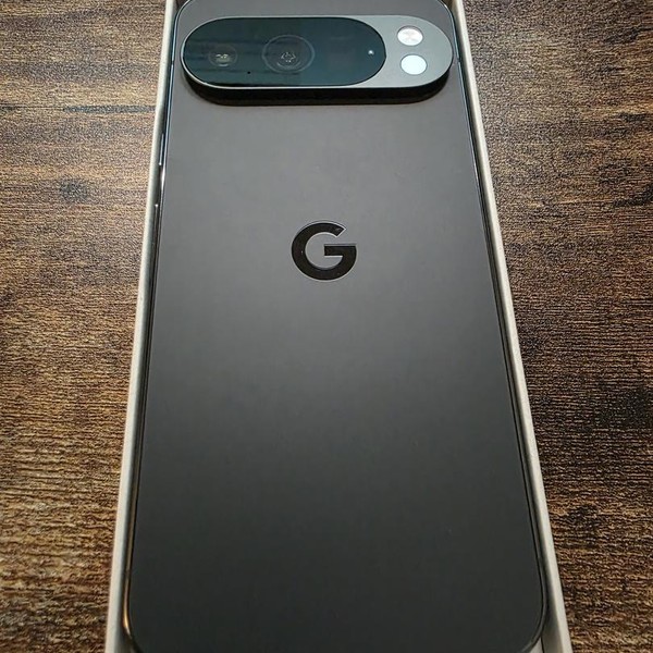 Google Pixel 10 Pro - Unlocked, 128 GB, Obsidian, G4QUR
