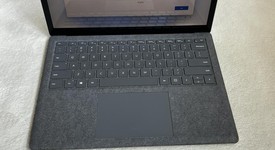 Good
													Microsoft Surface Laptop 3 - I5, Platinum, 128 GB, 8 GB, 13.5", photo 5 of 5