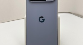Mint
													Google Pixel 10 Pro - Unlocked, Moonstone, 512 GB, G4QUR, photo 3 of 5