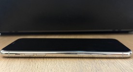 Good
													Apple iPhone 11 Pro Max - Unlocked, Silver, 256 GB, A2161, photo 5 of 8