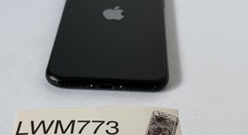 Fair
													Apple iPhone SE 2nd Gen 2020 - Unlocked, Black, 64 GB, A2275, photo 4 of 7