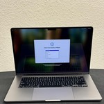 Good MacBook Air 2024 (M3) - 15 inch - 512 GB, Gray, 8 GB, Apple M3, 10-core GPU