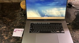 Good
													MacBook Pro 2019 - 16" - I9, Silver, 1 TB, 64 GB, photo 1 of 3
