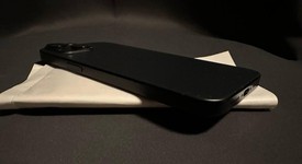 Mint
													Apple iPhone 15 - Unlocked Non-US, Black, 512 GB, A3090, photo 4 of 7