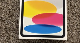 New
													Apple iPad 10th Gen - Wi-Fi, Silver, 256 GB, A2696, photo 1 of 2