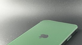 Mint
													Apple iPhone 13 - Unlocked, Green, 512 GB, A2482, photo 5 of 6