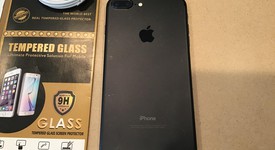 Good
													Apple iPhone 7 Plus - Verizon, Black, 32 GB, A1661, photo 3 of 5
