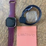 Good Fitbit Versa 4 - Rose Gold