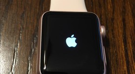 Mint
													Apple Watch Series 1 38mm - Rose Gold, 8 GB, A1802, photo 1 of 6