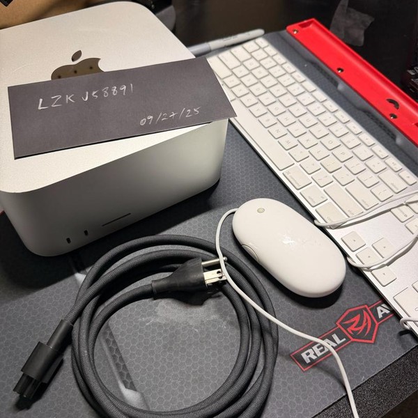 Mac Studio 2023 - Apple M2 Ultra, 1 TB, 64 GB, 60 Core GPU