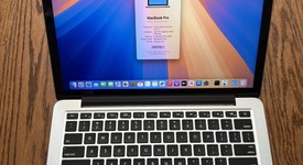 Good
													MacBook Pro 2015 (Retina) - 13" - Silver, 512 GB, 8 GB, photo 2 of 9