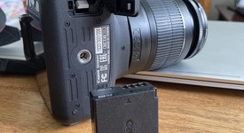 Mint
													Canon EOS Rebel T5, photo 4 of 5