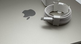 Mint
													MacBook Air 2025 (M4) - 15" - Apple M4, Starlight, 256 GB, 16 GB, photo 4 of 8