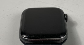 Fair
													Apple Watch Series 5 44mm - Gray, A2093 - GPS, Aluminum, photo 4 of 7