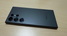 Good
													Samsung Galaxy S24 Ultra - Unlocked Non-US, Black, 256 GB, 12 GB, SM-S928B/DS, photo 5 of 6