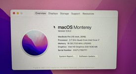 Good
													MacBook Pro 2016 (With Touch Bar) - 15" - Silver, 512 GB, 16 GB, photo 3 of 15