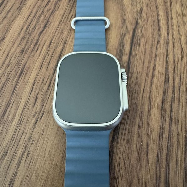 Apple Watch Ultra 3 49mm - Unlocked, Natural, A3281