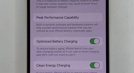 Mint
													Apple iPhone 13 - Unlocked, Starlight, 128 GB, A2482, photo 2 of 7