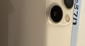 Good
													Apple iPhone 13 - Unlocked, Starlight, 128 GB, A2482, photo 4 of 9