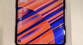 Good
													Google Pixel 10 Pro Fold - Unlocked, Moonstone, 256 GB, GU0NP, photo 3 of 5