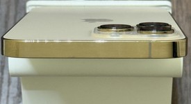 Good
													Apple iPhone 13 Pro Max - Unlocked, Gold, 128 GB, A2484, photo 3 of 8