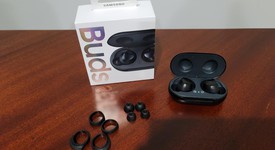 Used
													Samsung Galaxy Buds - Black, SM-R170, photo 1 of 2