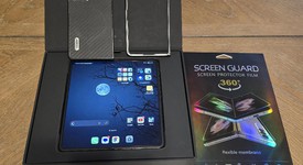 Mint
													Honor Magic V2 - Unlocked Non-US, Black, 512 GB, 16 GB, photo 2 of 14