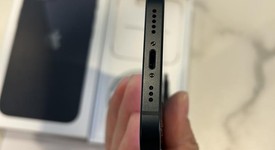 Mint
													Apple iPhone 13 - Unlocked, Midnight, 128 GB, A2482, photo 3 of 6