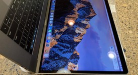 Good
													MacBook Pro 2016 (With Touch Bar) - 15" - Gray, 512 GB, 16 GB, photo 3 of 11