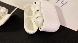 Used
													Apple AirPods Pro 3, photo 4 of 7