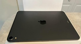 Good
													Apple iPad Pro 11" 2018 - Wi-Fi, Gray, 256 GB, A1980, photo 1 of 21