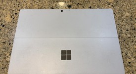 Good
													Microsoft Surface Pro 4 - 12.3 Inch - Wi-Fi, Silver, 256 GB, 8 GB, photo 5 of 8