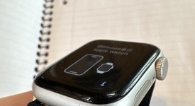 Good
													Apple Watch SE 1st Gen 40mm - Gray, A2351 - GPS, Aluminum, photo 2 of 9