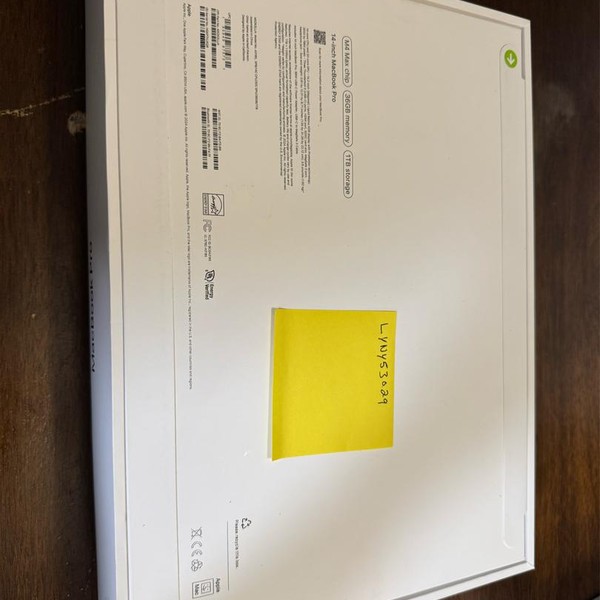 MacBook Pro 2024 - 14 inch - 1 TB, Space Black, 36 GB, Apple M4 Max 14-core