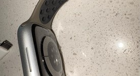 Good
													Apple Watch Series 8 45mm - Unlocked, Silver, A2774 - Cellular, Aluminum, photo 4 of 4