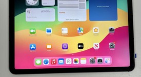 Good
													Apple iPad Air 5th Gen - Unlocked, Gray, 256 GB, A2589, photo 1 of 6