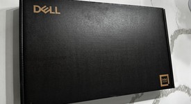New
													Dell Laptop, photo 4 of 4