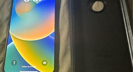 Mint
													Apple iPhone Xs Max - AT&T, Silver, 64 GB, A1921, photo 2 of 4