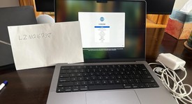 Good
													MacBook Pro 2021 - 14" - Apple M1 Pro 10-core, Silver, 1 TB, 16 GB, photo 2 of 6