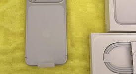 Mint
													Apple iPhone 17 Pro Max - Unlocked, Silver, 256 GB, A3257, photo 2 of 4