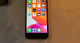 Good
													Apple iPhone 6S - AT&T, Grey, 32 GB, A1633, photo 3 of 5