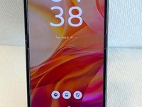 Motorola Razr Plus (2024)